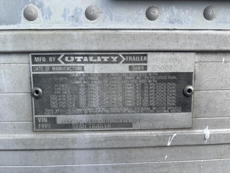 1989-utility-van-image-23