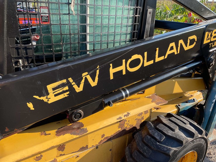 1980-new-holland-lx885-image-8