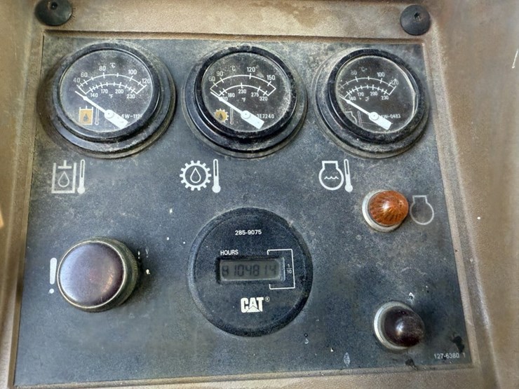 caterpillar-836-image-86