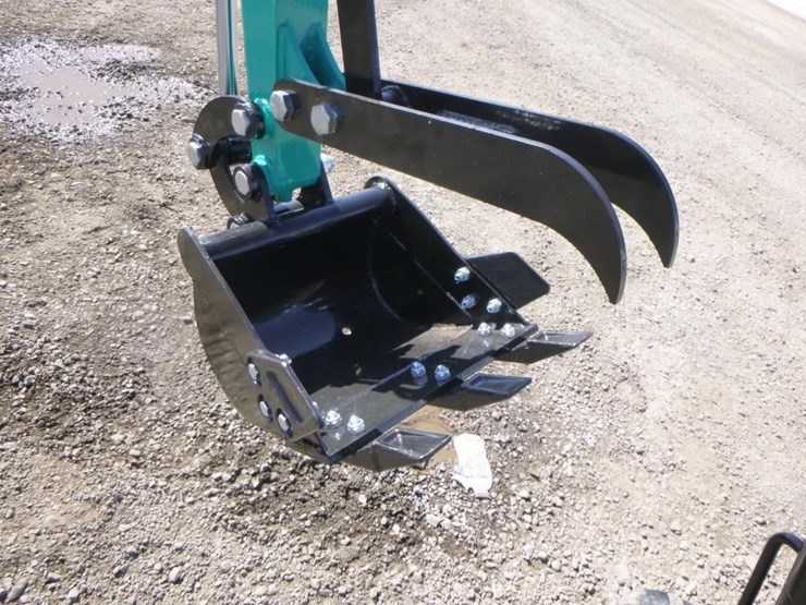 2025-agt-mh12rx-hydraulic-excavator-image-9