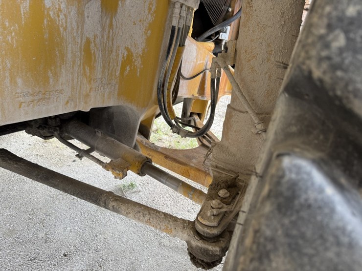 komatsu-hd465-5-image-109