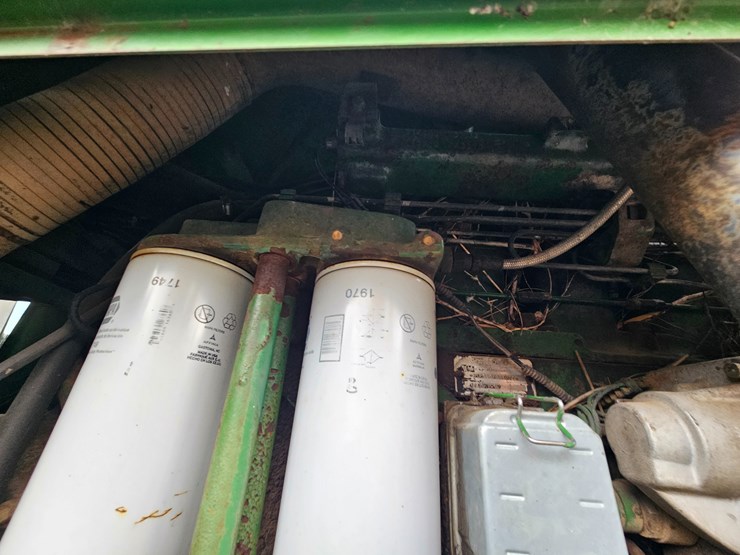 john-deere-8760-image-33