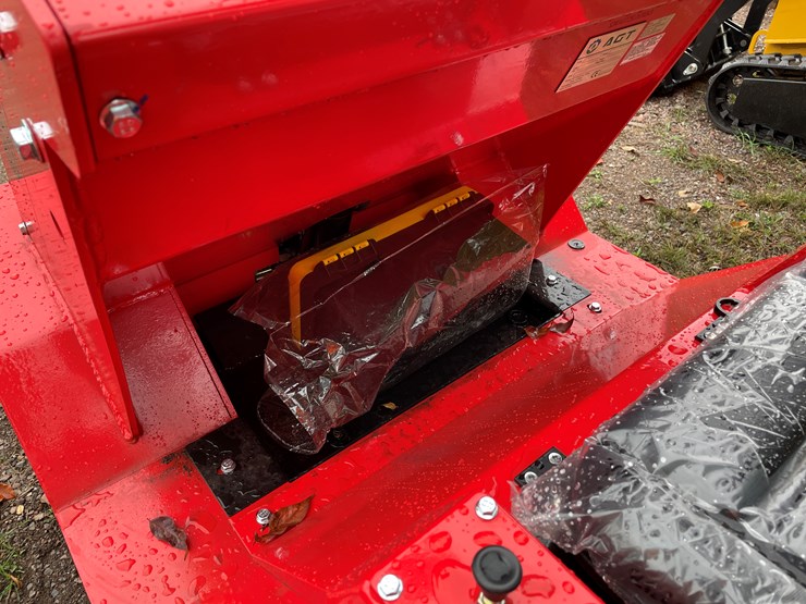 #8169-•-agt-crawler-loader-image-19