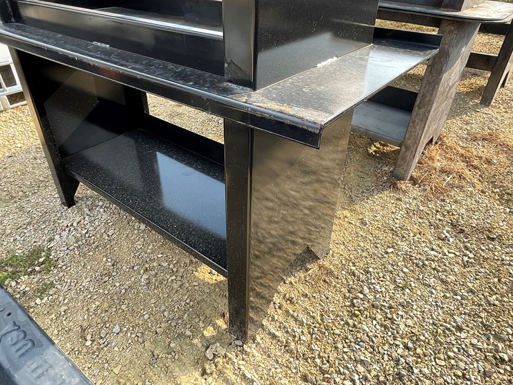 #3004-•-metal-work-table-image-4