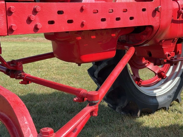 farmall-mv-image-78