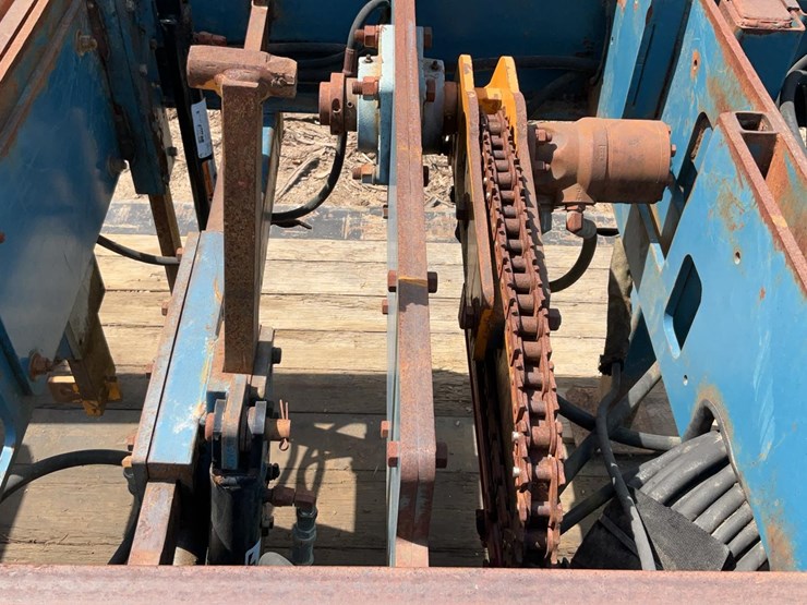 #161-•-2017-baker-3560e-band-sawmill-image-27