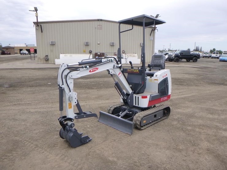bttl-et12m-6-hydraulic-excavator-image-1