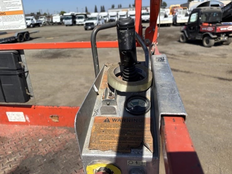 2007-skyjack-sj-4632-scissor-lift-image-8