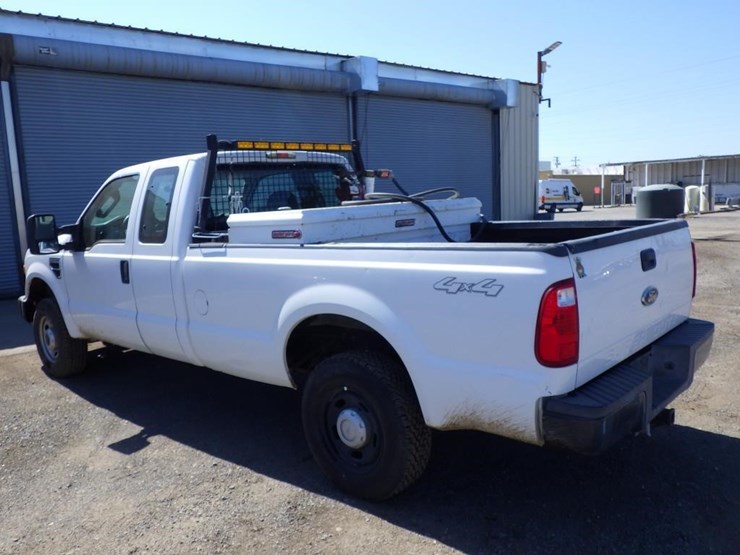 2010-ford-f250-image-4