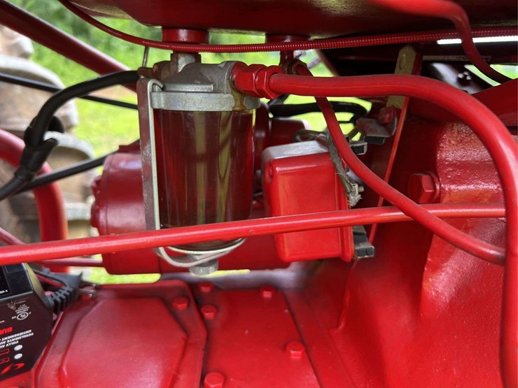 farmall-560-diesel-image-30