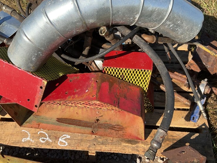 #228-•-hydraulic-parts,-gearboxes,-pulleys-and-guards-image-8