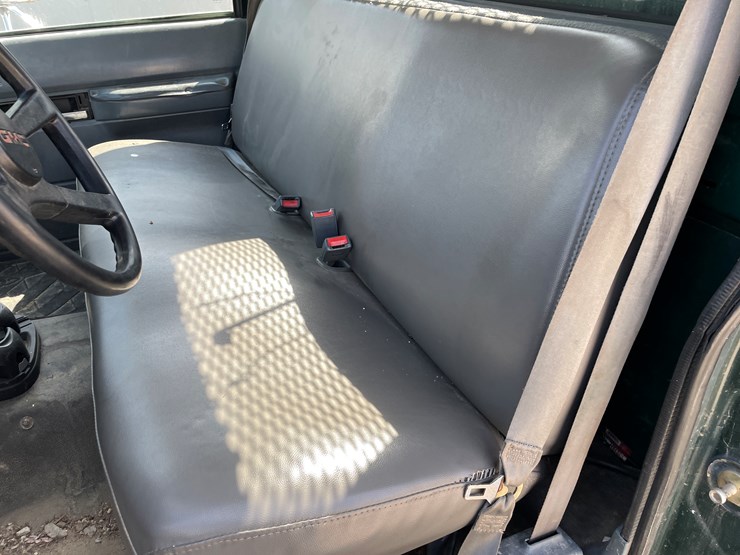 1990-gmc-sierra-3500-image-30