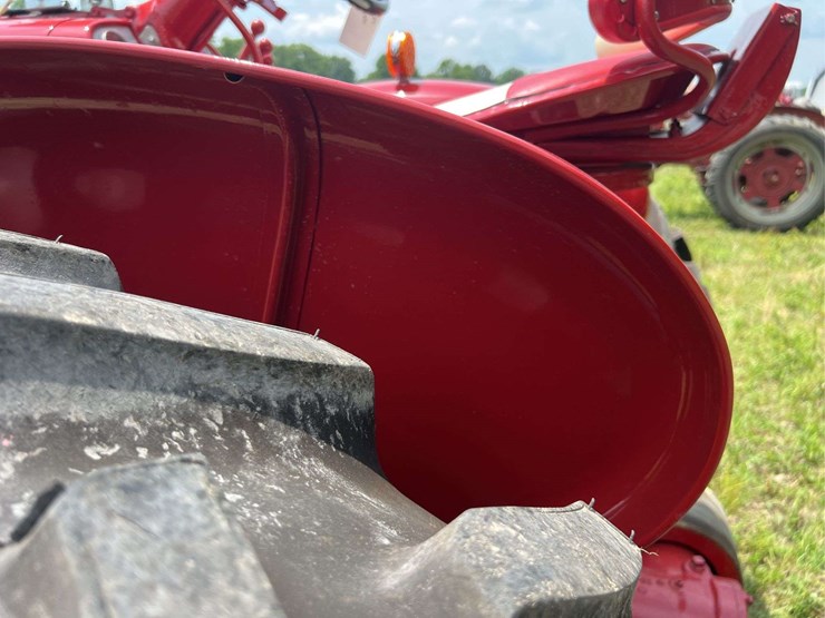 farmall-560-lp-image-74