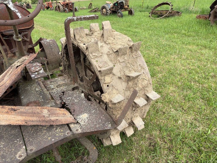 mccormick-deering-10-20-image-7