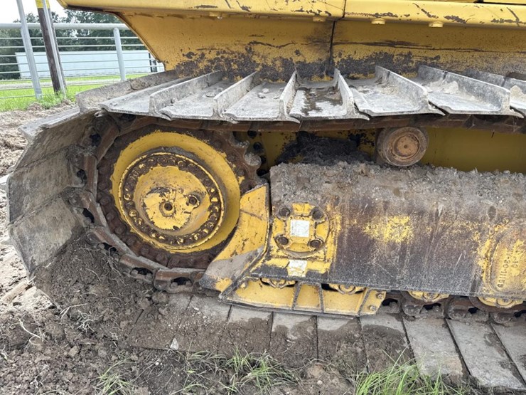 2014-komatsu-d65px-17-image-47