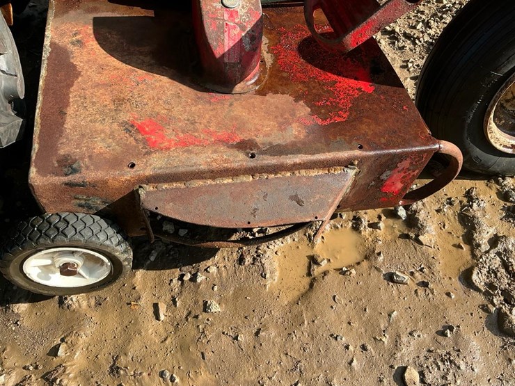 #114-•-wheel-horse-garden-tractor-image-21
