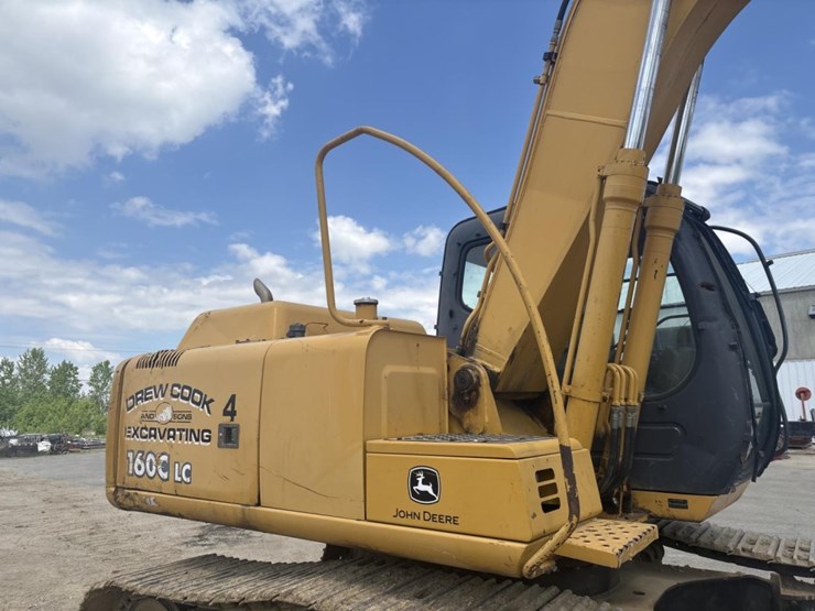 2006-deere-160c-lc-image-9