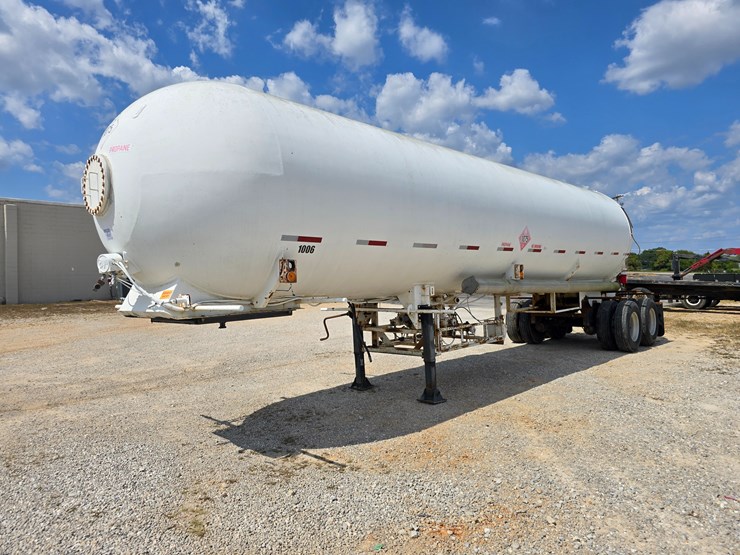 #16593-•-1970-mississippi-tank-company-gas-tank-trailers-image-3