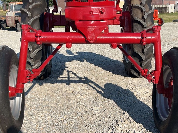 farmall-super-m-high-clearance-lp-image-55
