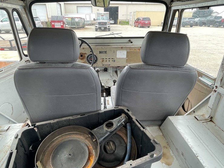 #1964-•-1969-jeep-dj5-(has-wi-title)-image-74
