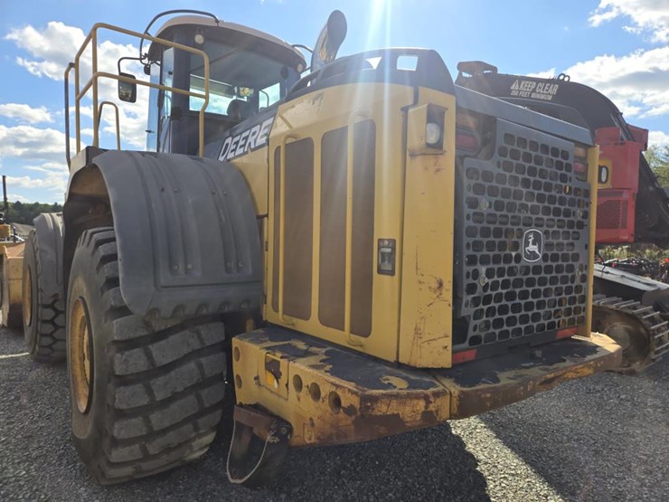 2007-deere-844j-image-44