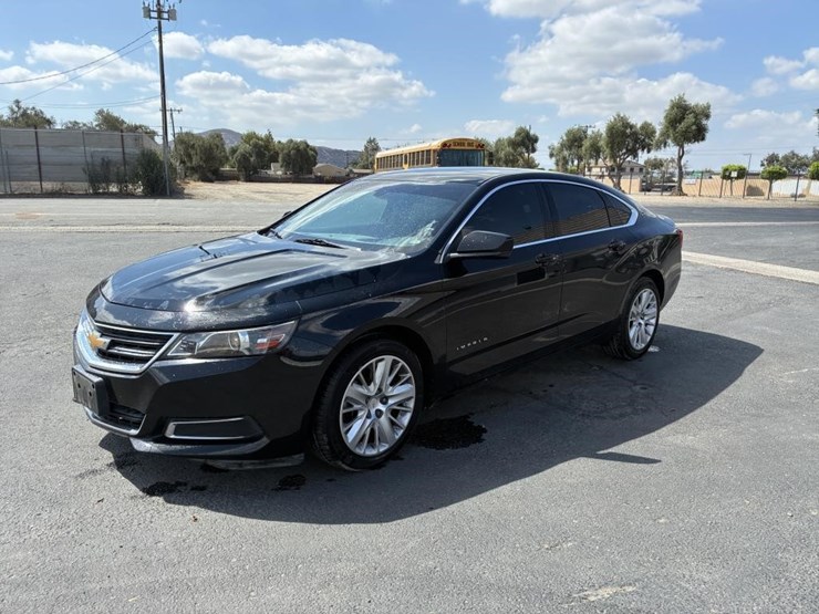 2019-chevrolet-impala-sedan-image-1