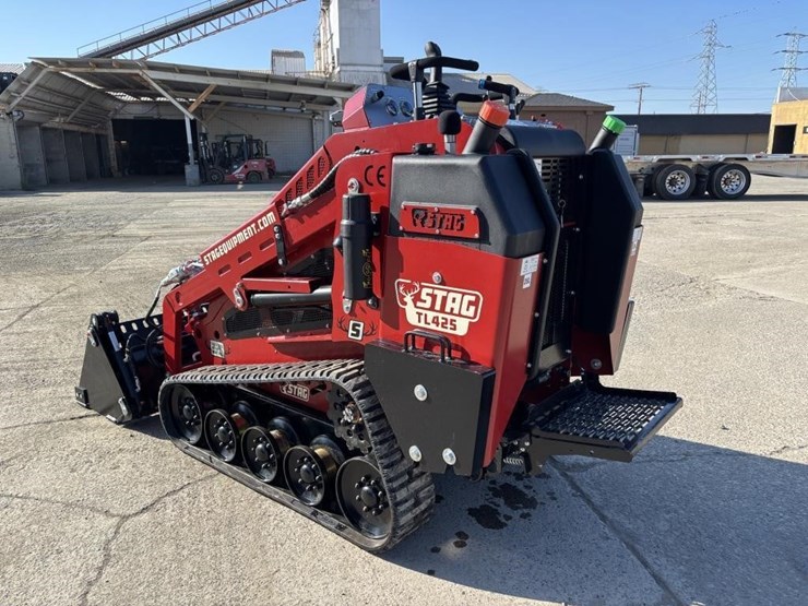 2025-stag-tl425-skid-steer-track-loader-image-4