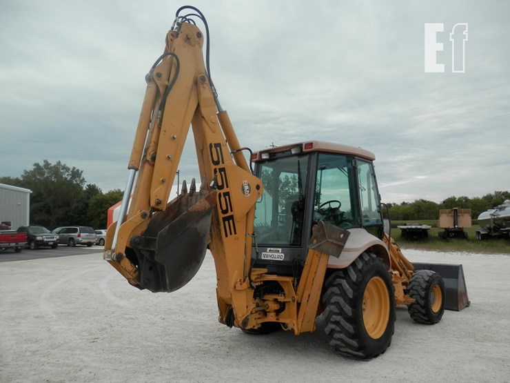 new-holland-555e-image-7