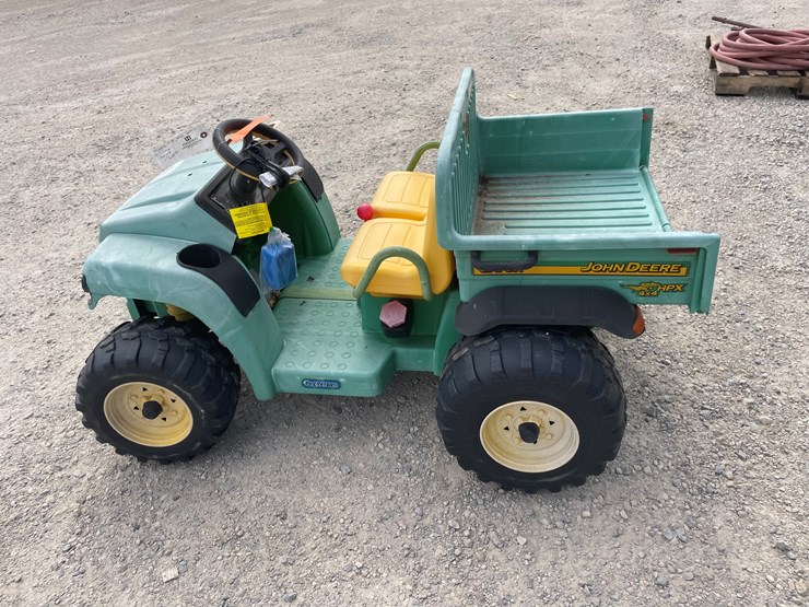 john-deere-gator-hpx-image-8