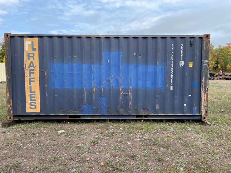 #8106-•-20'-standard-height-shipping-container-image-2
