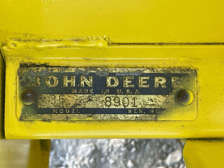 john-deere-112-image-56