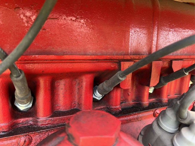 farmall-560-image-77