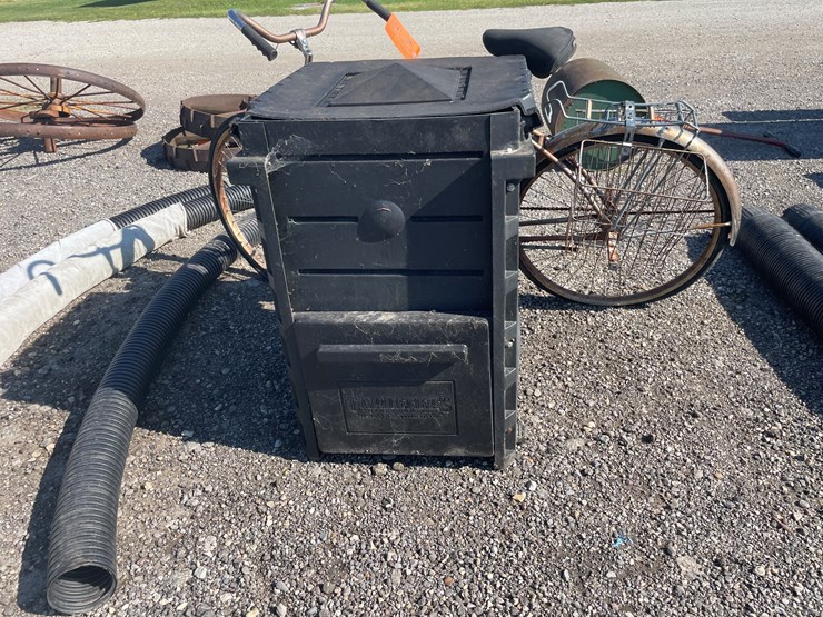 #6641-•-compost-bin-image-14