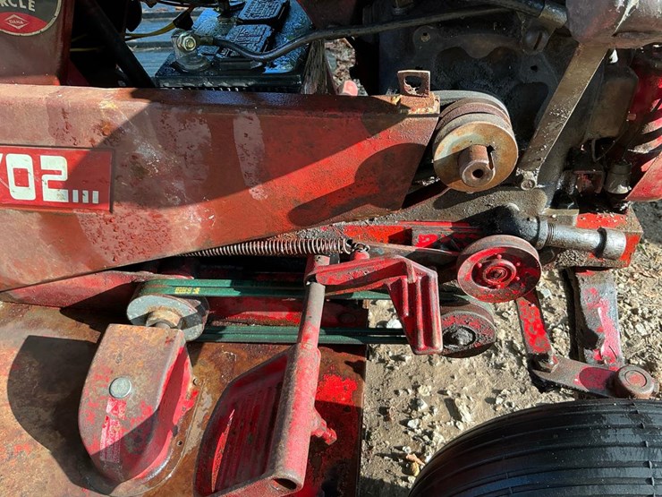 #114-•-wheel-horse-garden-tractor-image-18