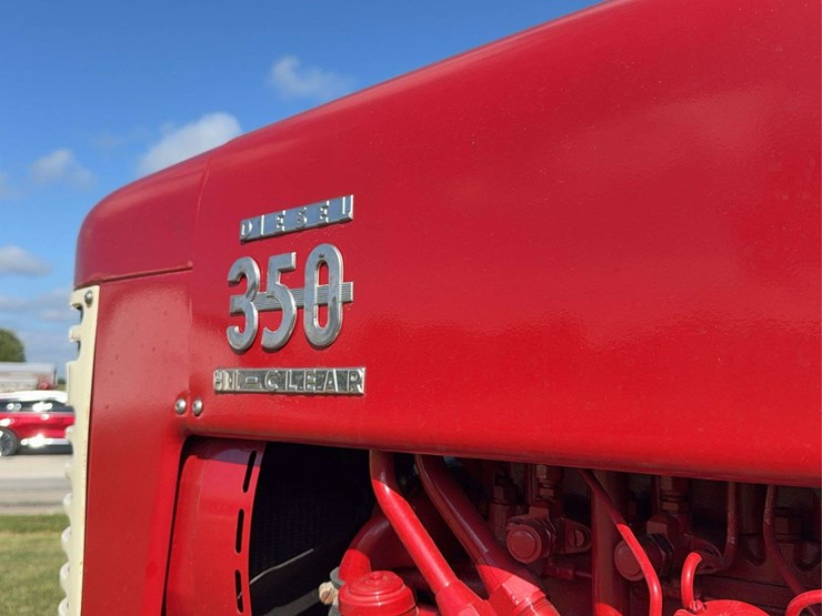 farmall-350-diesel-high-crop-image-79