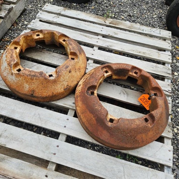 #2051 • John Deere Rear Wheel Weights