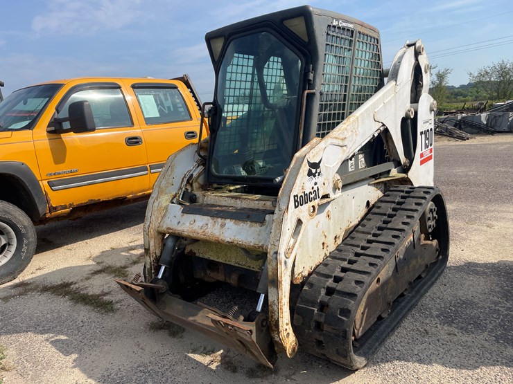 bobcat-t190-image-1