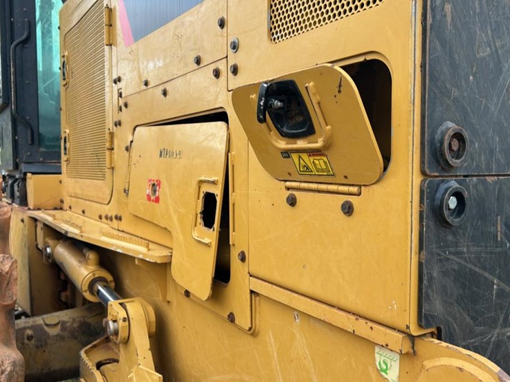 2018-caterpillar-535d-image-19
