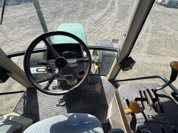 1996-john-deere-6410-image-23