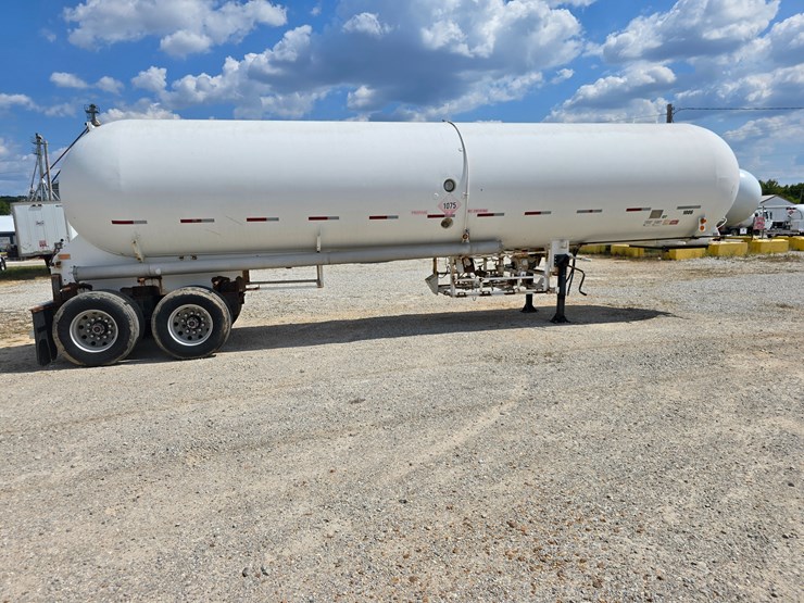 #16593-•-1970-mississippi-tank-company-gas-tank-trailers-image-40