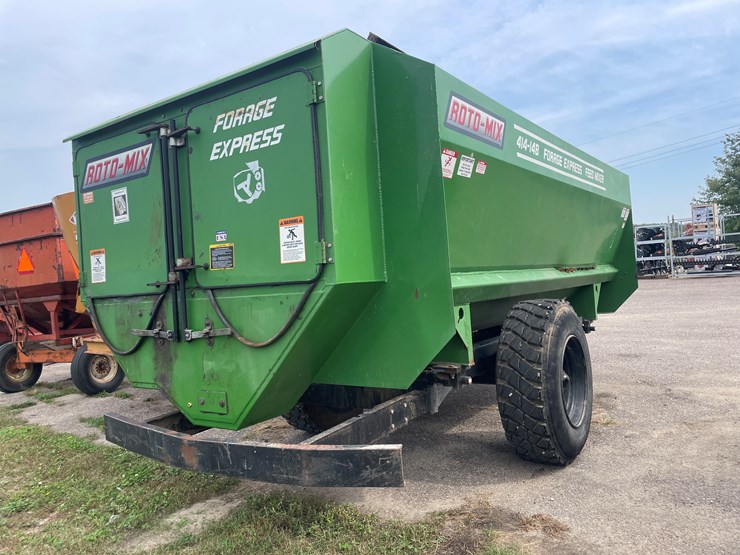 #1009-•-roto-mix-forage-express-image-5