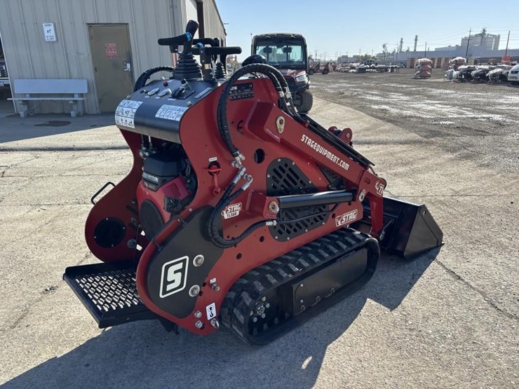 2023-stag-tl322-skid-steer-track-loader-image-3