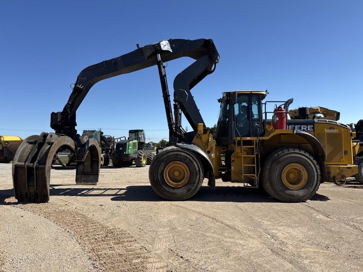 2018-deere-844k-image-2