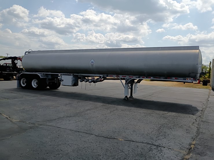 #16995-•-1984-fuel-semi-trailer-image-19