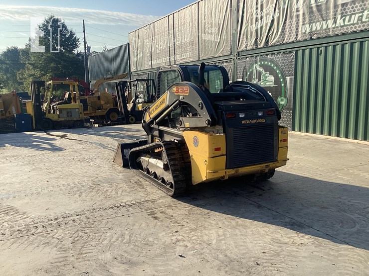 2023-new-holland-c332-image-3