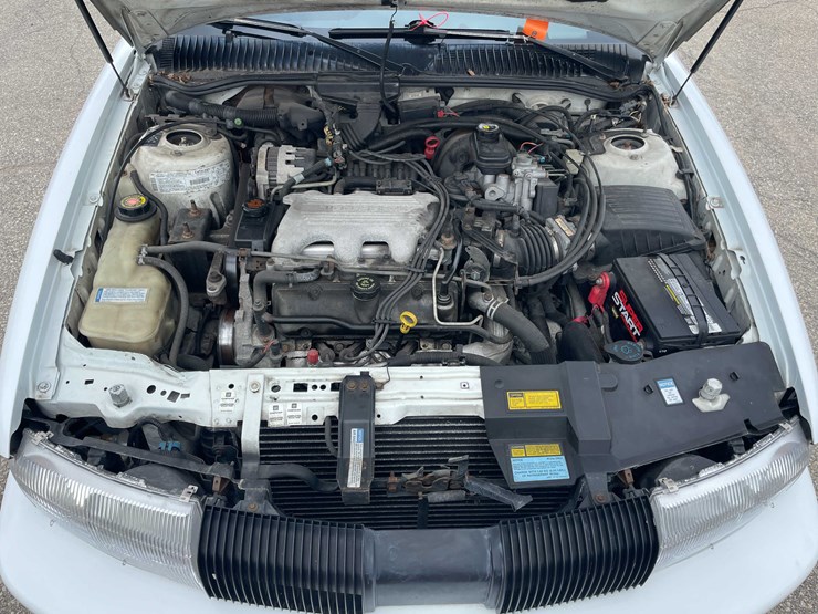 #1972-•-1996-oldsmobile-achieva-sl-sedan-(has-wi-title)-image-105