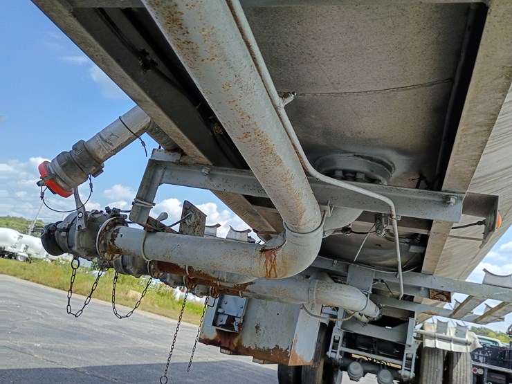 #16995-•-1984-fuel-semi-trailer-image-33