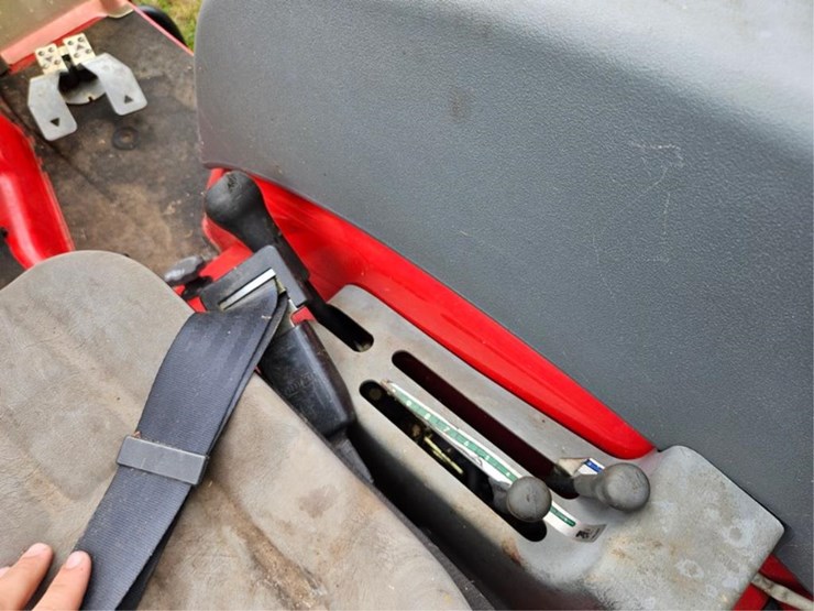 #2019-•-mccormick-gx45a-compact-tractor-image-19