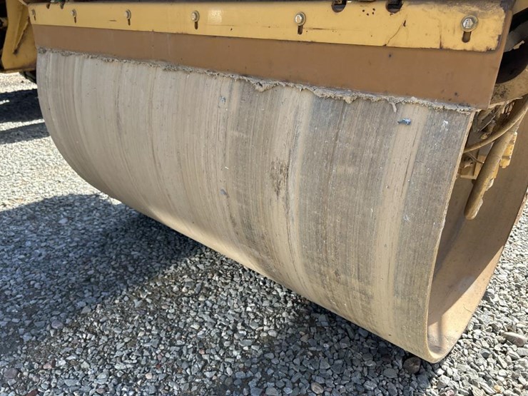 caterpillar-cb54-image-69
