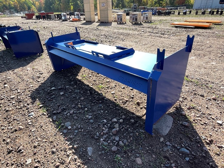 #8236-•-kc-8'-skid-steer-economy-pusher-image-5